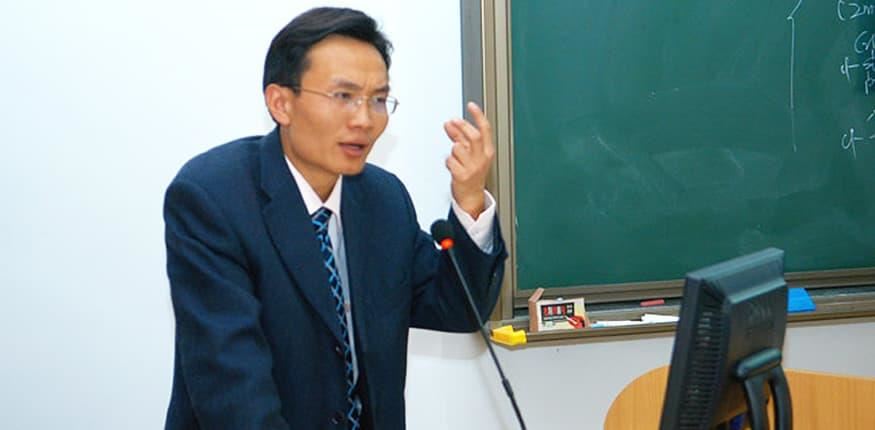 武汉大学副主任：廖俊