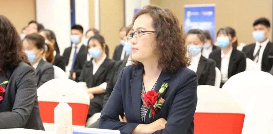 天元科技股份公司董事长助理：宫新春