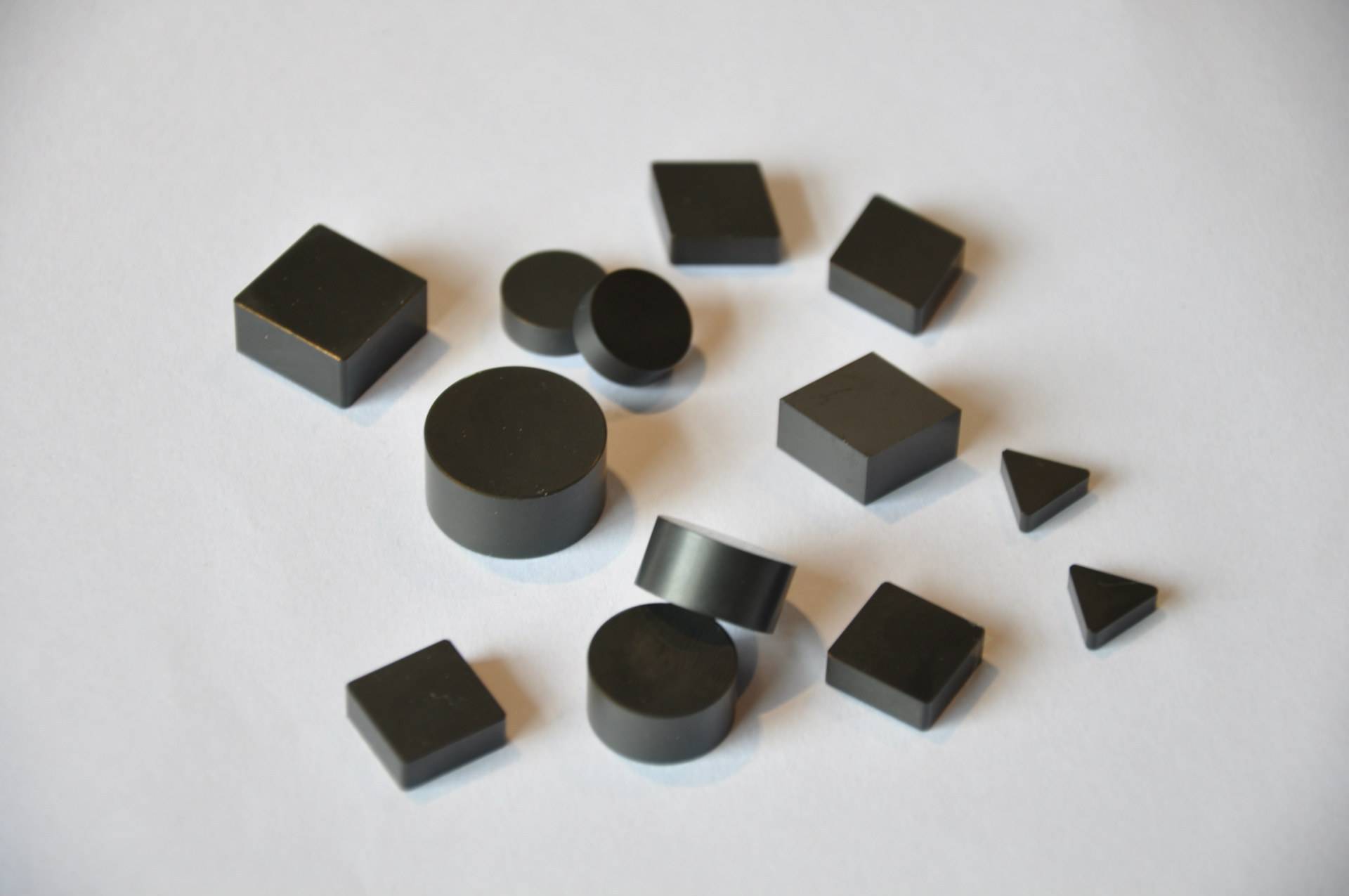 金刚石是最硬的物质吗