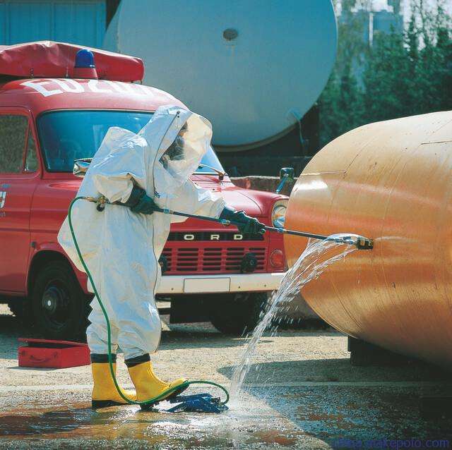 液体丁腈橡胶是危险品吗 液体丁腈橡胶是危险品吗