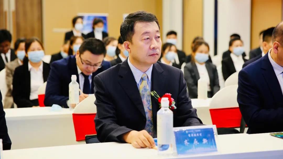 科研巨匠：齐永新